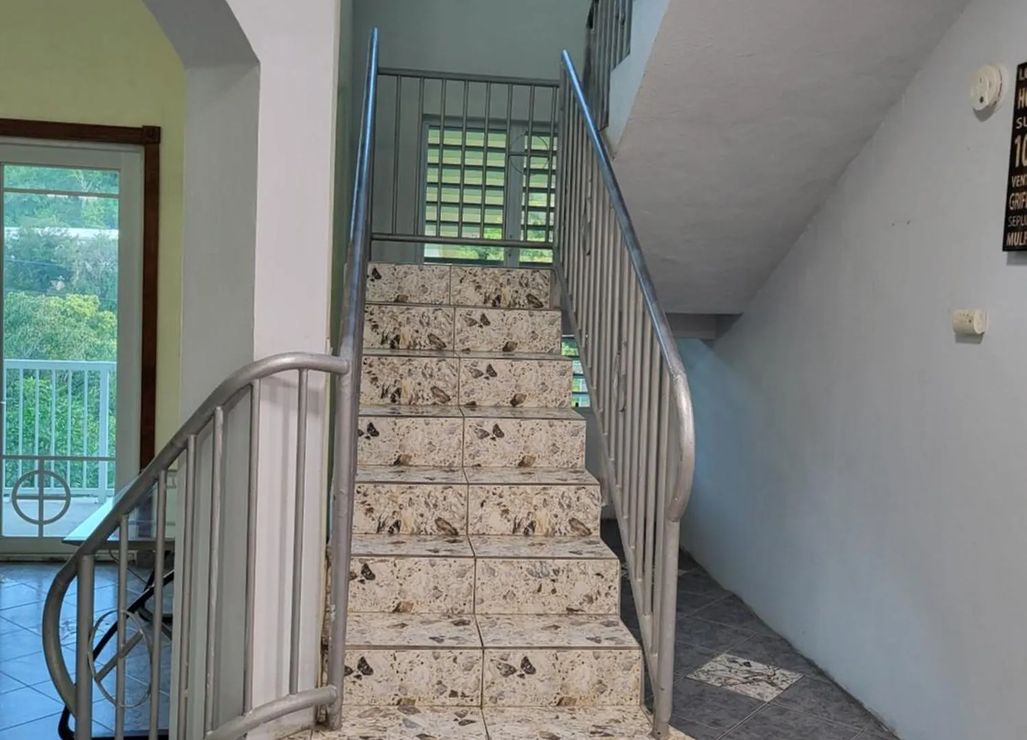 Holiday home 3-Bedroom House With Free Suv West End